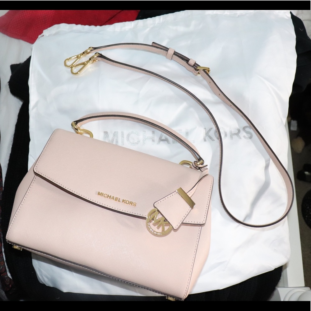 Michael Kors Pink Purse